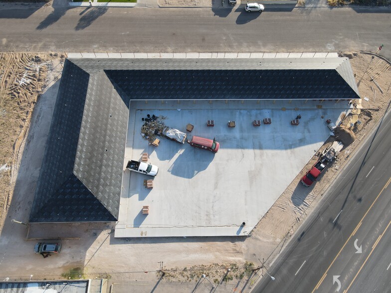 Monahans Apartment Complex portfolio of 2 properties for sale on LoopNet.com - Aerial - Image 3 of 27