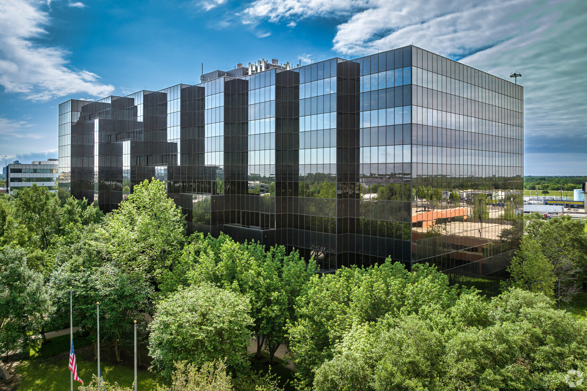 16225 Park Ten Pl, Houston, TX for lease Building Photo- Image 1 of 26