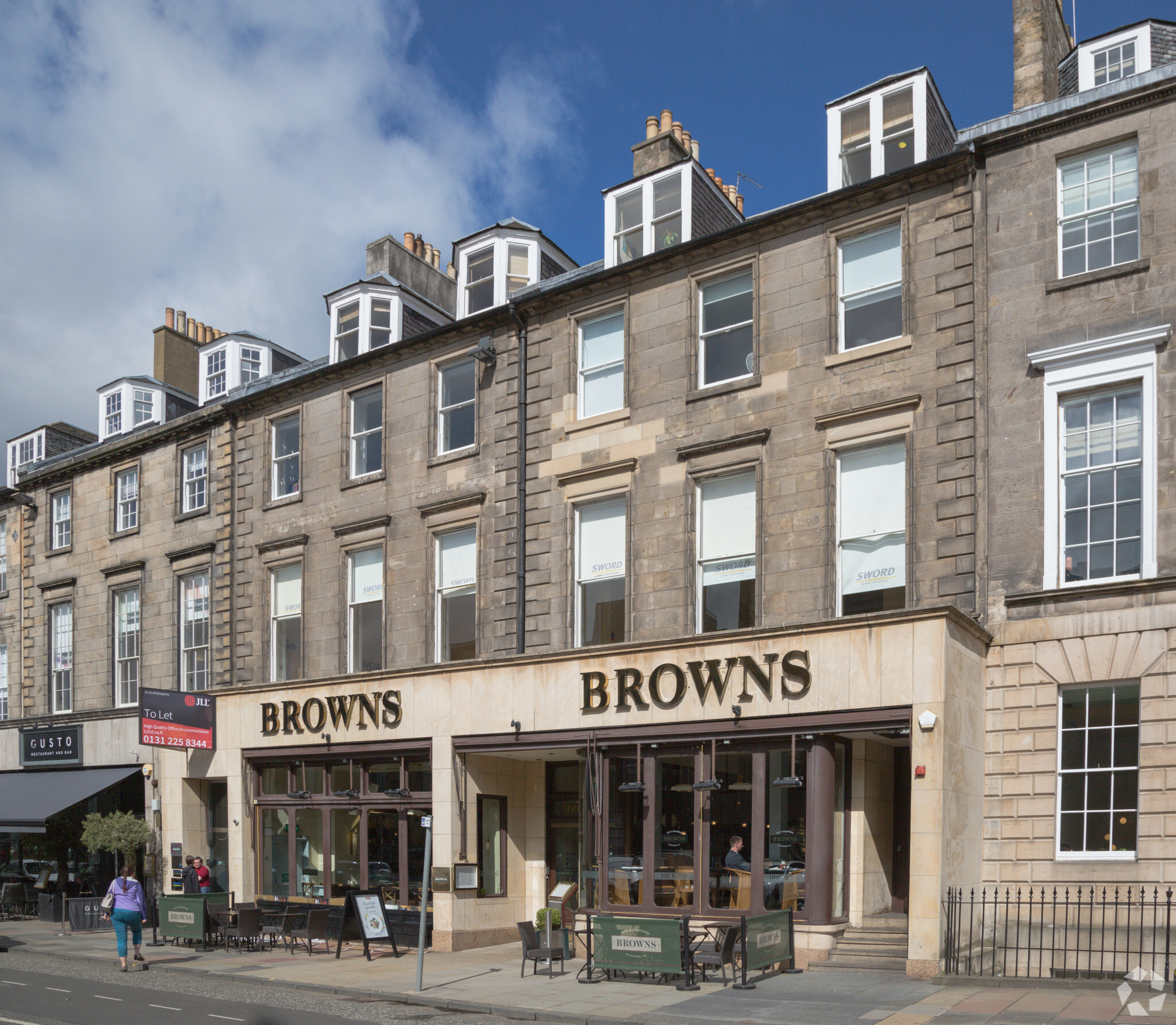 131-135 George St, Edinburgh for lease Primary Photo- Image 1 of 6