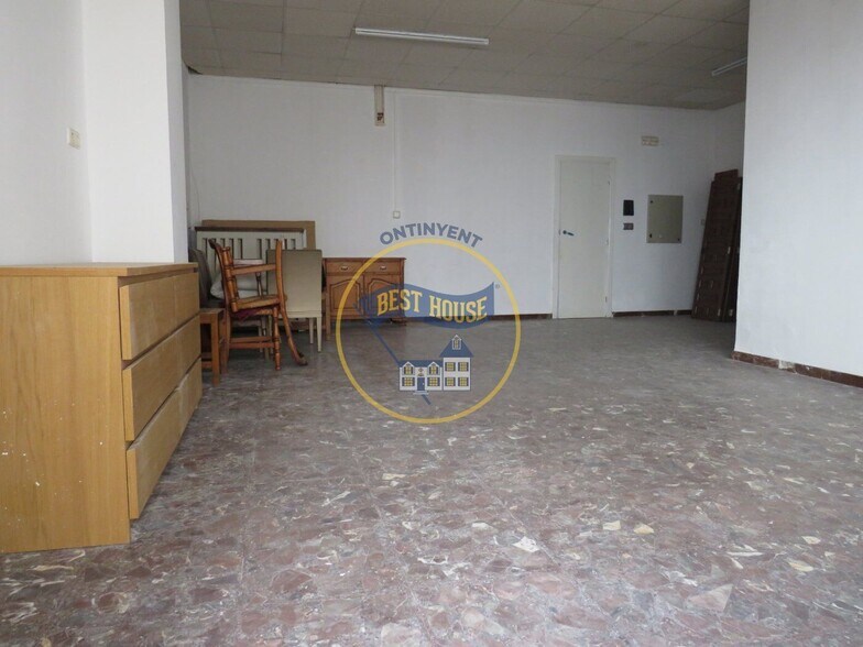 Retail in València for sale - Building Photo - Image 2 of 6