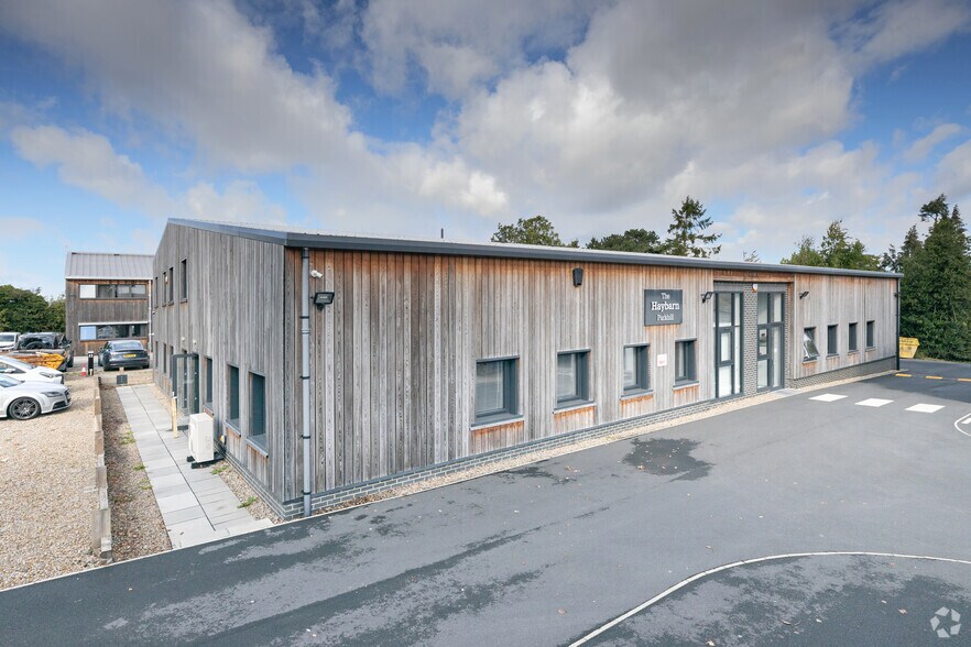 Walton Rd, Wetherby, LS22 5DZ