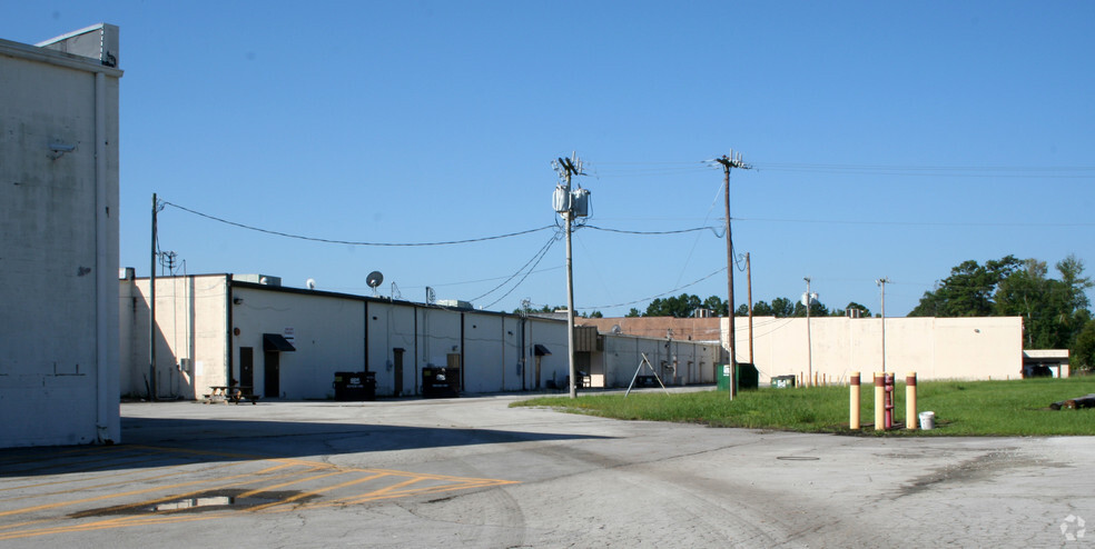 2600-2690 Dr M L King Jr Blvd, New Bern, NC for lease - Building Photo - Image 3 of 12