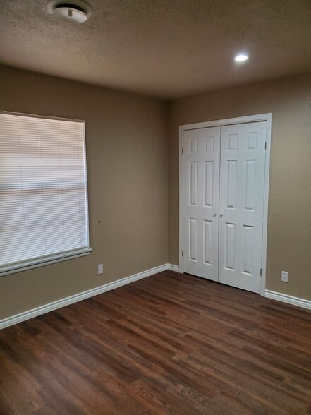 2030 Menard Hwy, Brady, TX for sale - Interior Photo - Image 1 of 1