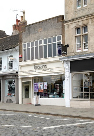 More details for 3 Red Lion Sq, Stamford - Retail for Lease