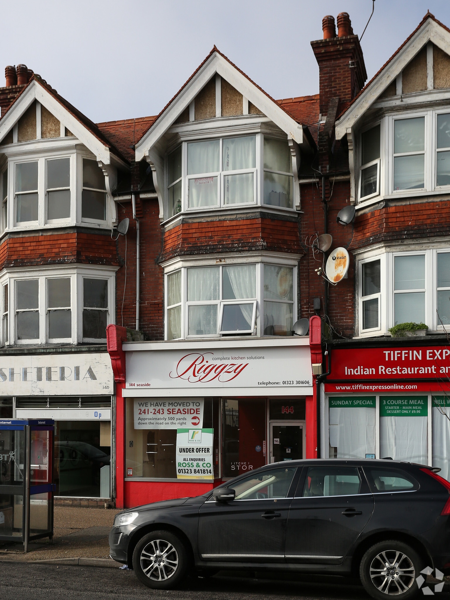 144 Seaside, Eastbourne for sale Primary Photo- Image 1 of 1