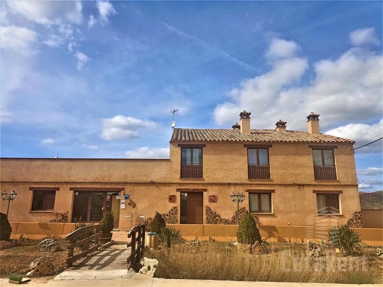 Hospitality in Caltojar, Soria for sale - Building Photo - Image 2 of 46