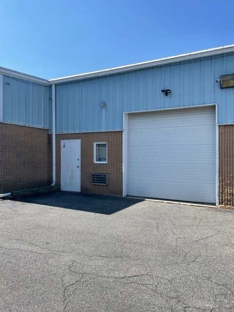 1040 Industrial Dr, West Berlin, NJ for sale Building Photo- Image 1 of 1