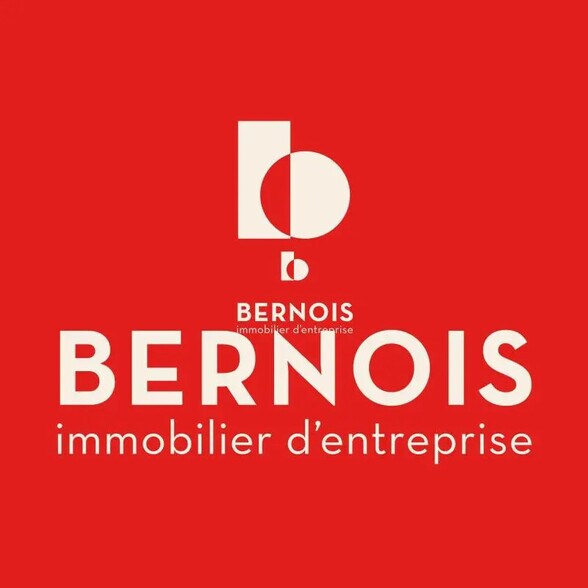 Office in Toulon for lease - Building Photo - Image 2 of 2