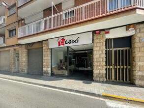 Retail in Santa Margarida de Montbui, Barcelona for lease Building Photo- Image 1 of 7