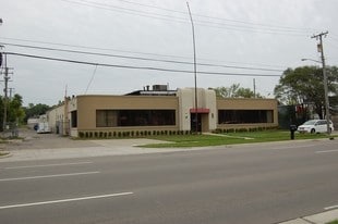 19270 W 8 Mile Rd, Southfield MI - Warehouse