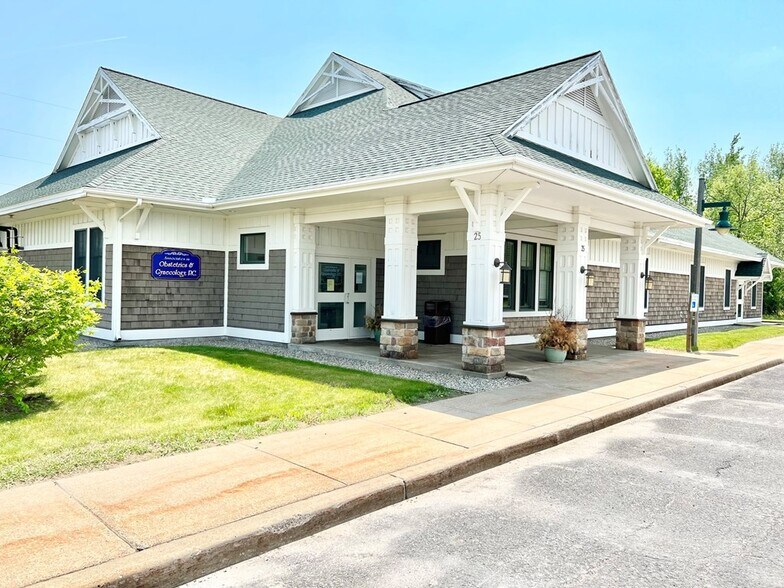 25 Degrandpre Way, Plattsburgh, NY for sale - Primary Photo - Image 1 of 1