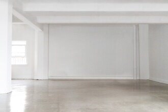 656 S Los Angeles St, Los Angeles, CA for lease Building Photo- Image 2 of 4