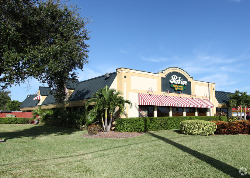 12300 S Cleveland Ave, Fort Myers, FL for sale - Primary Photo - Image 1 of 1