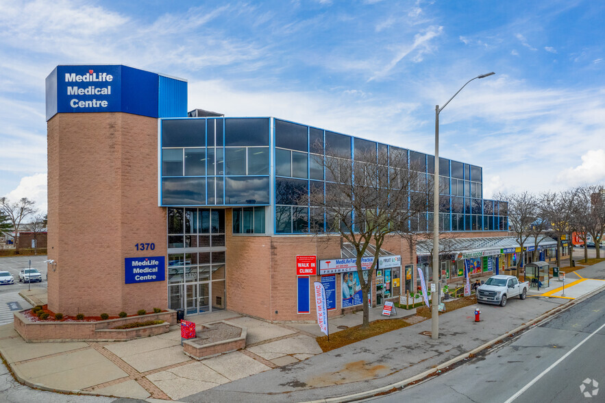 1370 Dundas St E, Mississauga, ON for lease - Building Photo - Image 1 of 6