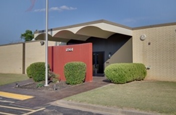 1420 N Main St, Gladewater, TX for sale - Building Photo - Image 1 of 1