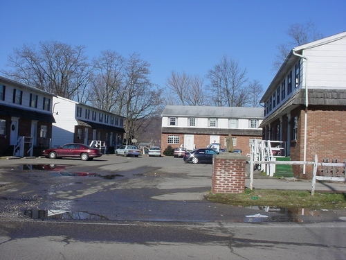 3228 Kanawha Ter, Saint Albans, WV for sale Primary Photo- Image 1 of 1