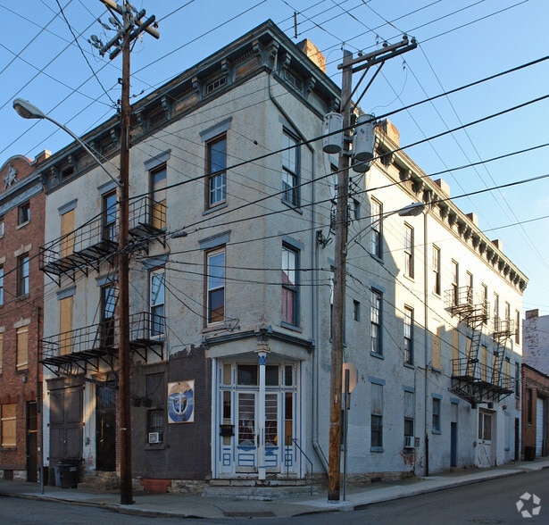 1614 Walnut St, Cincinnati, OH for sale - Primary Photo - Image 1 of 3