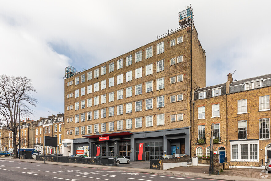 361-373 City Rd, London for lease - Primary Photo - Image 1 of 4