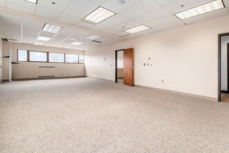 68 W Church St, Newark, OH for lease Building Photo- Image 2 of 2