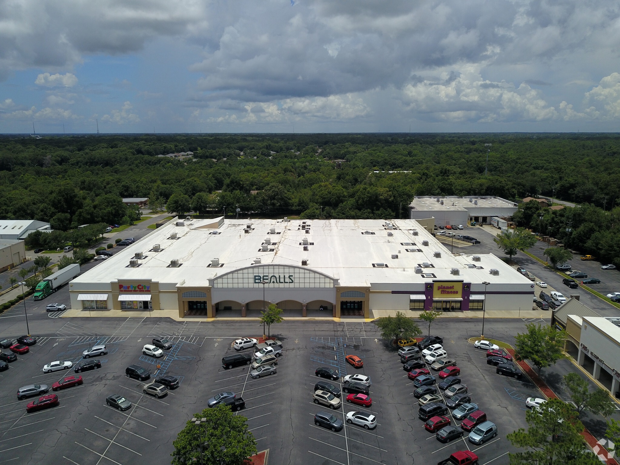 6241-6251 N Davis Hwy, Pensacola, FL for lease Building Photo- Image 1 of 5