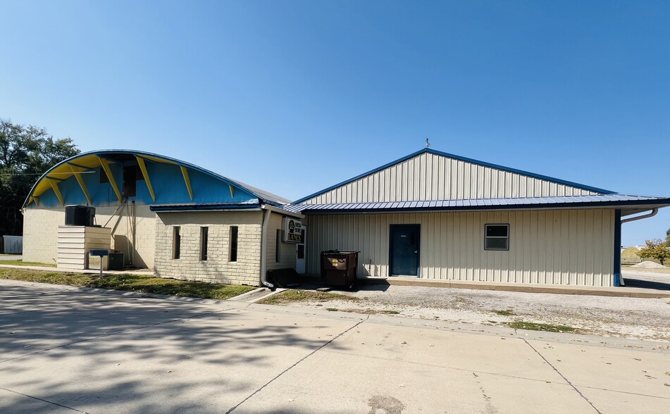 131 S Thorp St, Marion, KS for sale - Primary Photo - Image 1 of 19