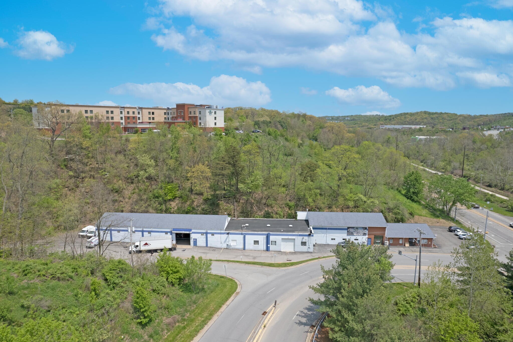 203 Hershinger Rd, Coraopolis, PA 15108 Office for Sale