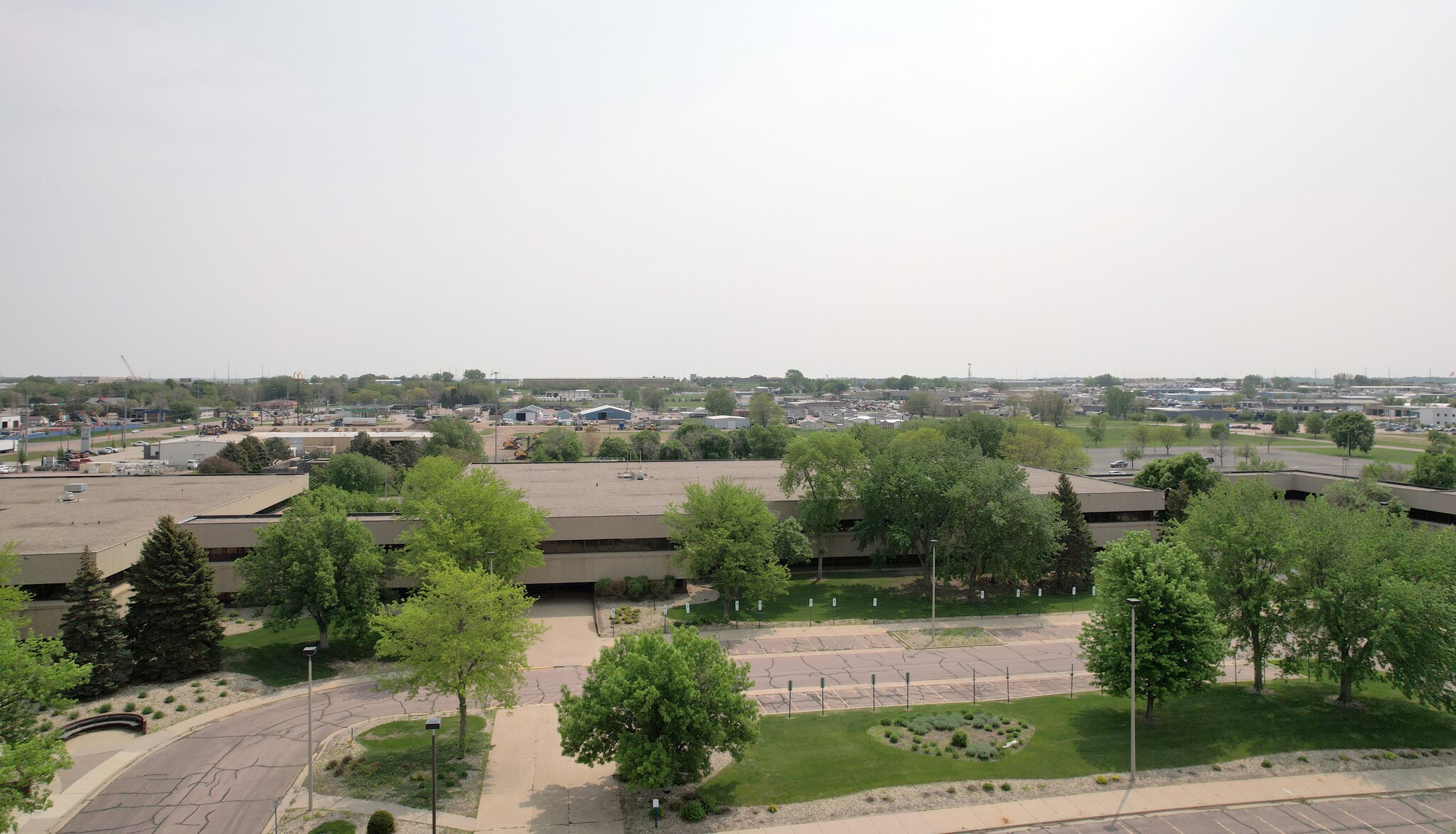 705 E 60th St N, Sioux Falls, SD for lease Building Photo- Image 1 of 10