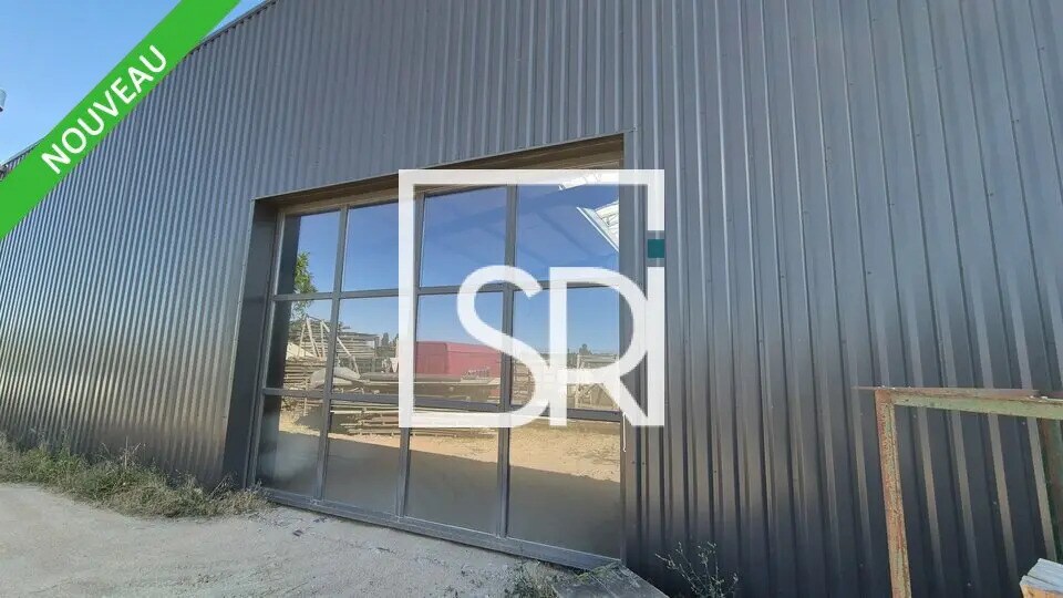 Industrial in Gimeaux for lease - Building Photo - Image 2 of 11