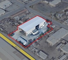 1300 32nd St, Bakersfield CA - Warehouse
