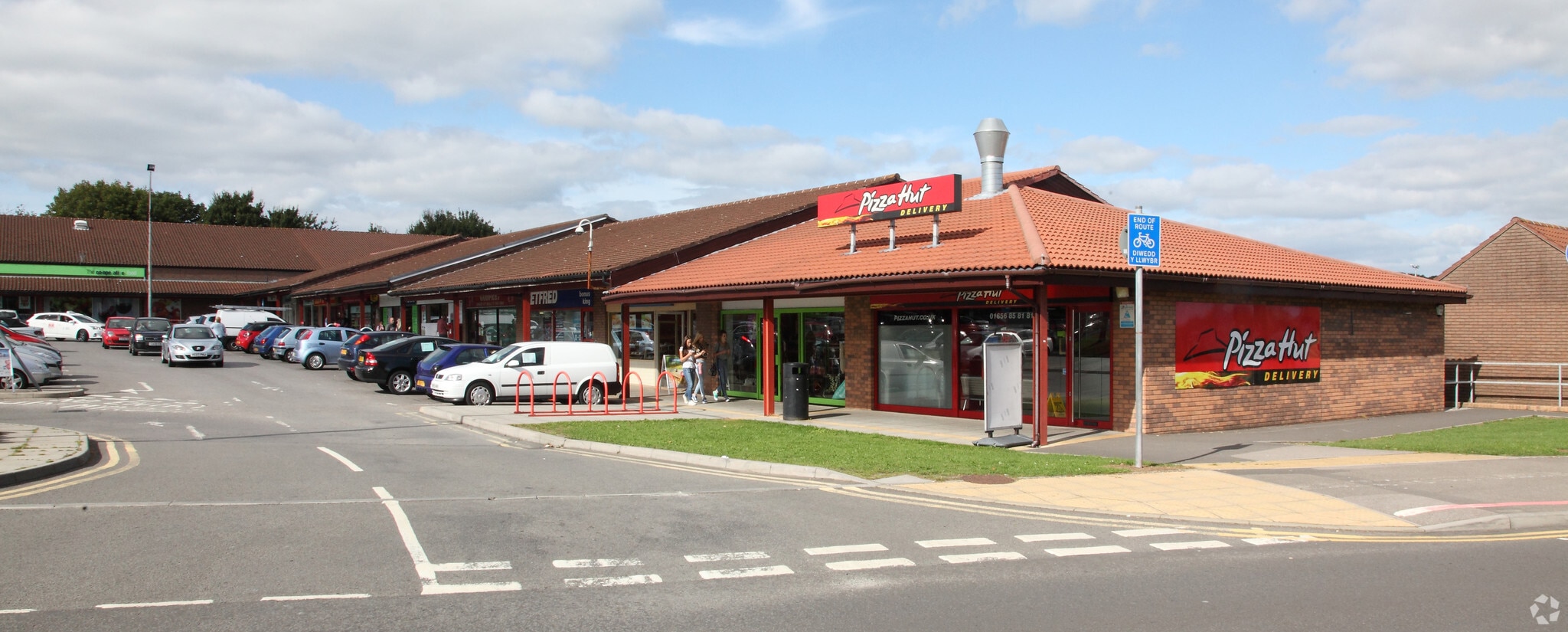 Canolfan, Bridgend for lease Primary Photo- Image 1 of 9