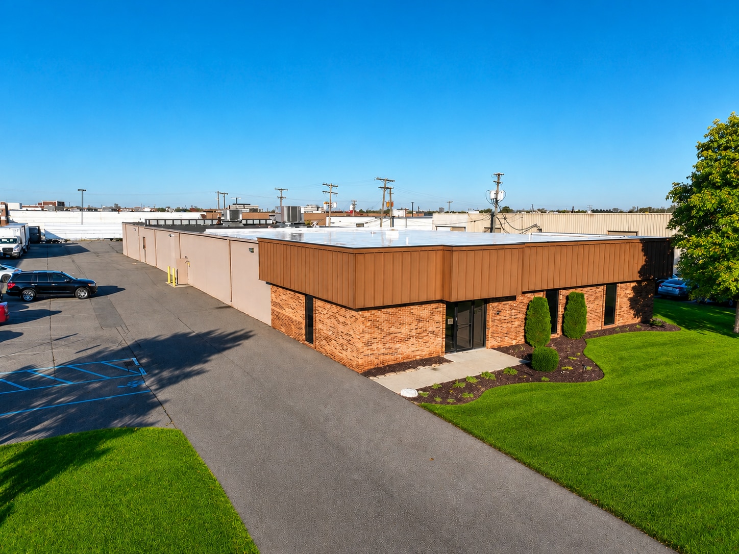 375 Robbins Dr, Troy, MI for sale Building Photo- Image 1 of 7