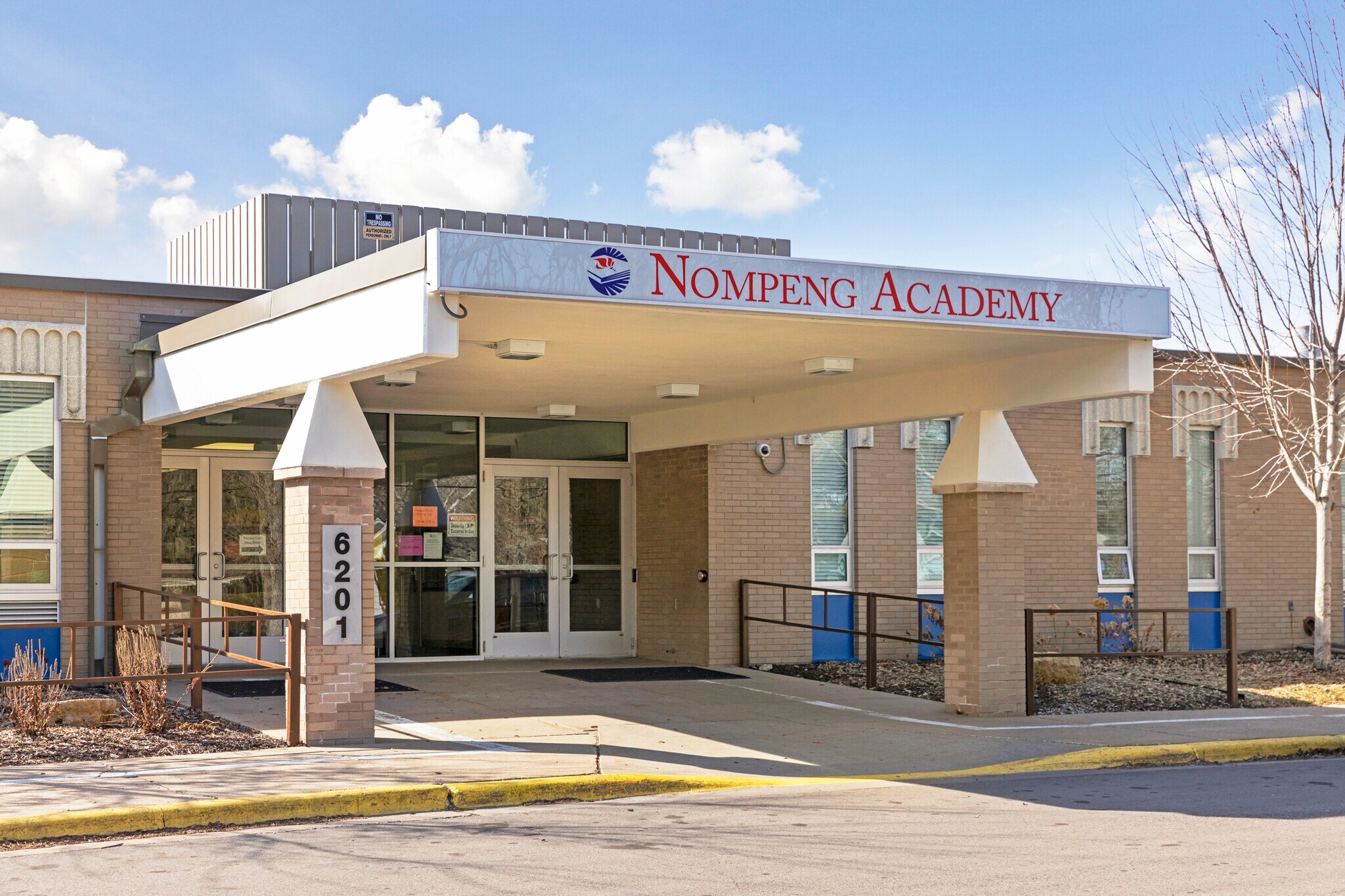 6201 Noble Ave N, Brooklyn Center, MN for sale Building Photo- Image 1 of 1