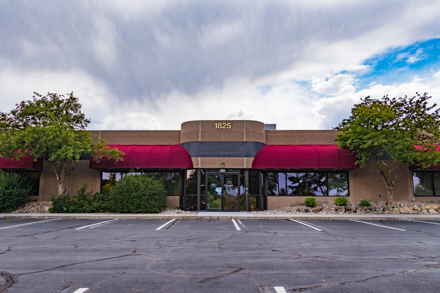 1825 Sharp Point Dr, Fort Collins, CO for lease - Building Photo - Image 1 of 9