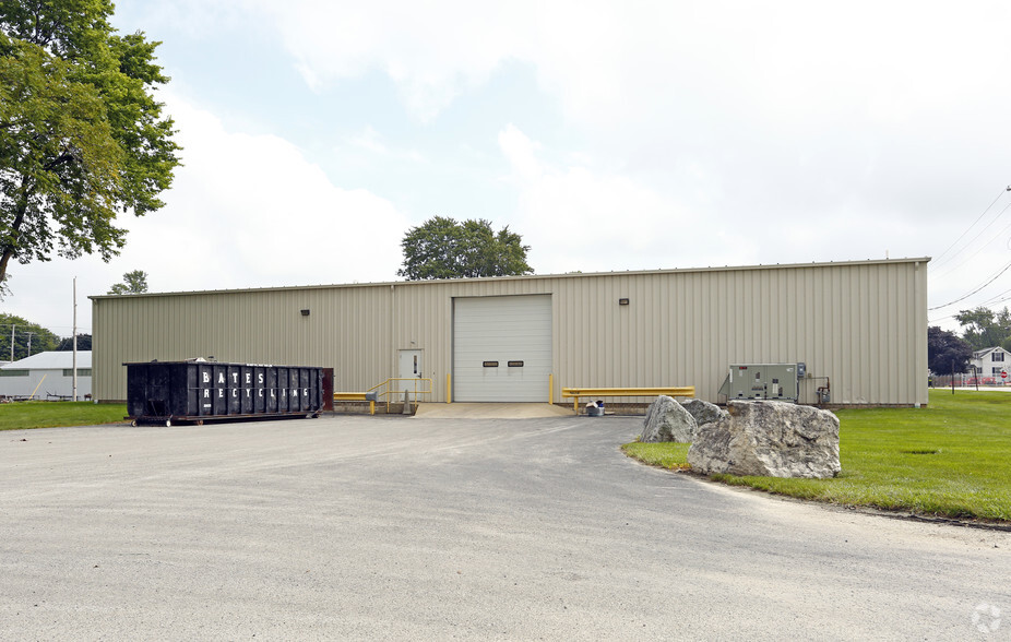 750 Western Ave, Findlay, OH for lease - Building Photo - Image 3 of 11