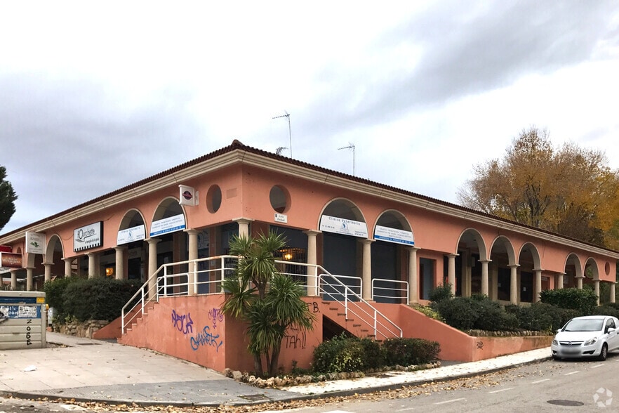 Avenida de Madrid, 43, San Agustín del Guadalix, Madrid for lease - Building Photo - Image 1 of 2