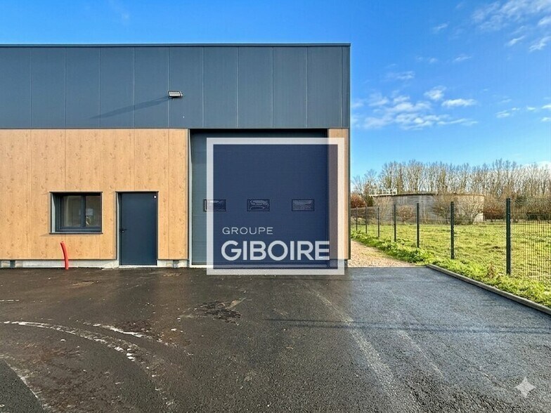 Industrial in Iffendic for lease - Building Photo - Image 2 of 8