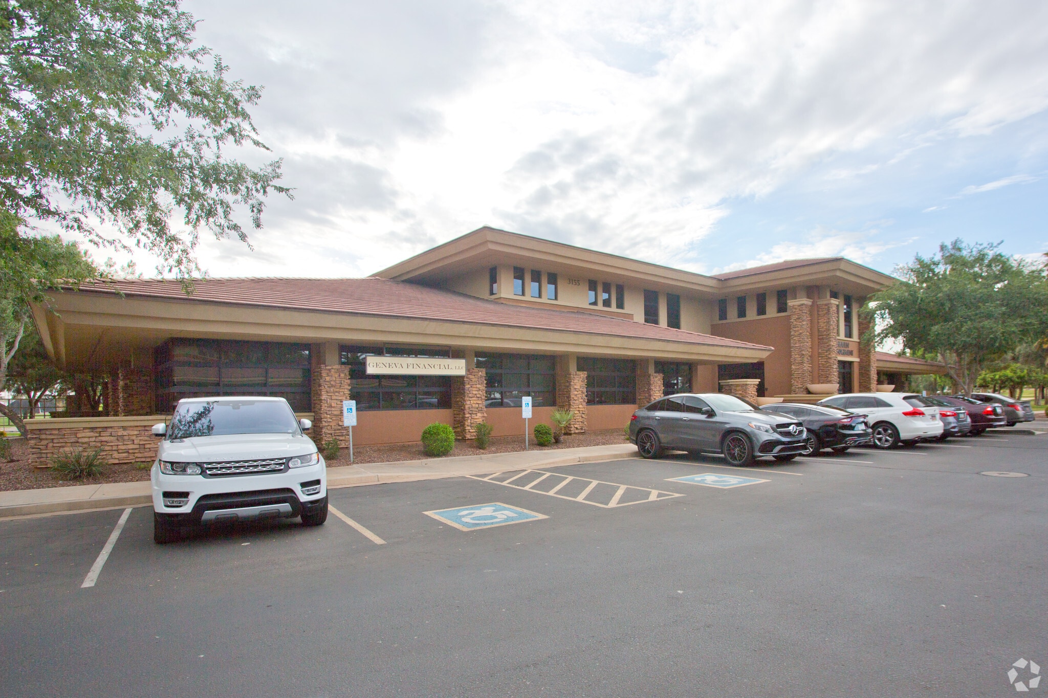 3155-3165 S Price Rd, Chandler, AZ for lease Primary Photo- Image 1 of 9
