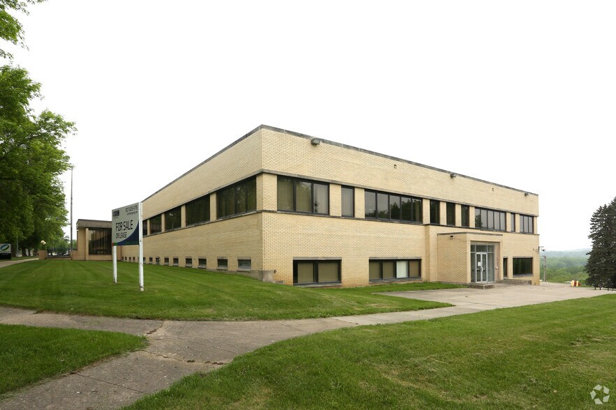 1100 N 4th St, Le Sueur, MN for sale - Building Photo - Image 1 of 1