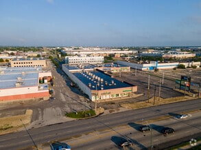 7440 S Cicero Ave, Bedford Park, IL - AERIAL map view - Image1