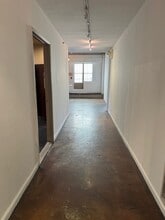 5225 Wilshire Blvd, Los Angeles, CA for lease Interior Photo- Image 2 of 15