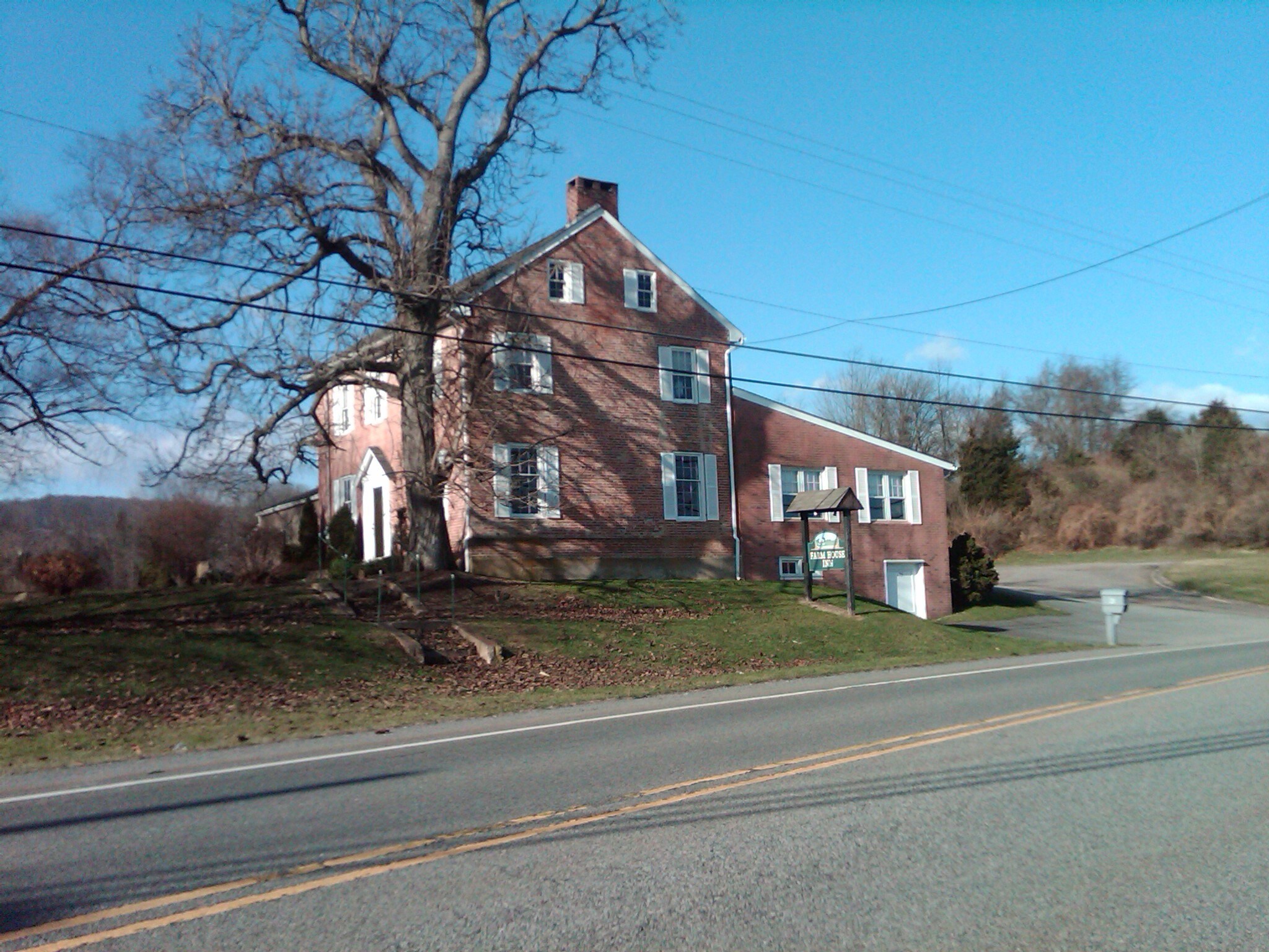 425 Milford Warren Glen Rd, Milford, NJ for sale Primary Photo- Image 1 of 1