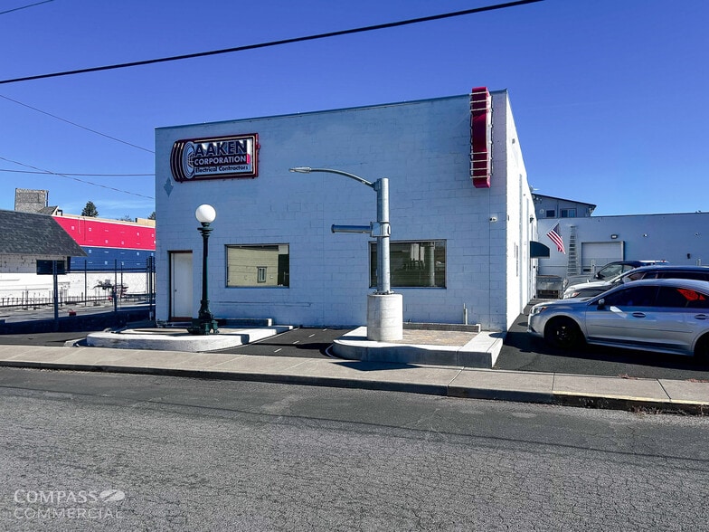 1260 NE 1st St, Bend, OR for lease - Building Photo - Image 1 of 30