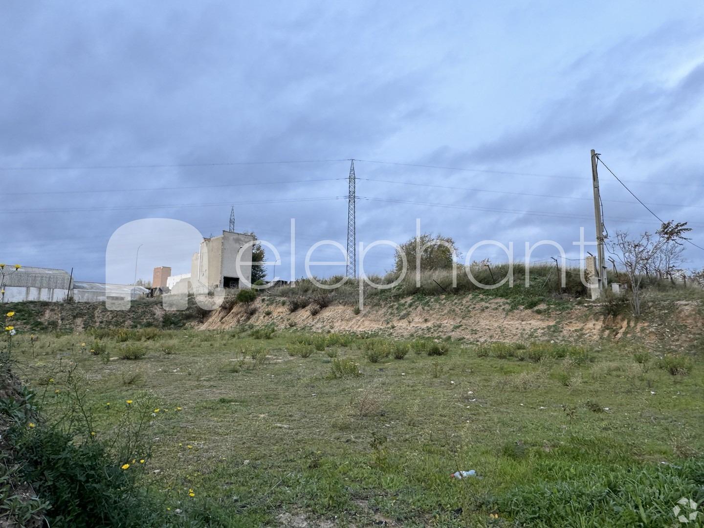 Land in Móstoles, Madrid for sale Building Photo- Image 1 of 1