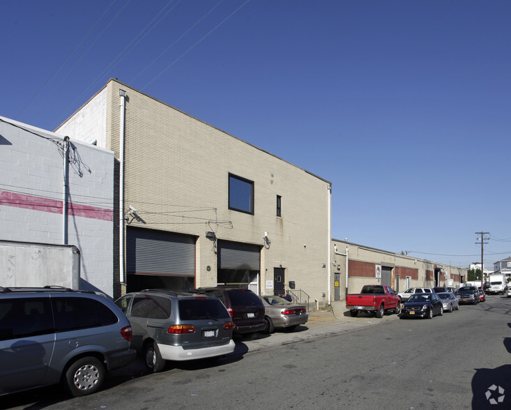 420 Doughty Blvd, Inwood, NY for lease - Building Photo - Image 1 of 3