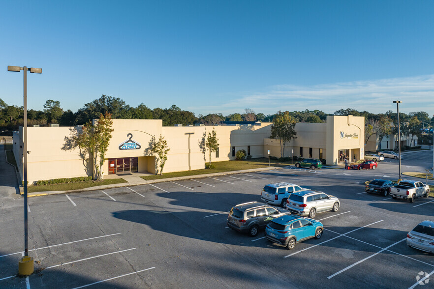 8190 Pensacola Blvd, Pensacola, FL for sale - Building Photo - Image 3 of 95