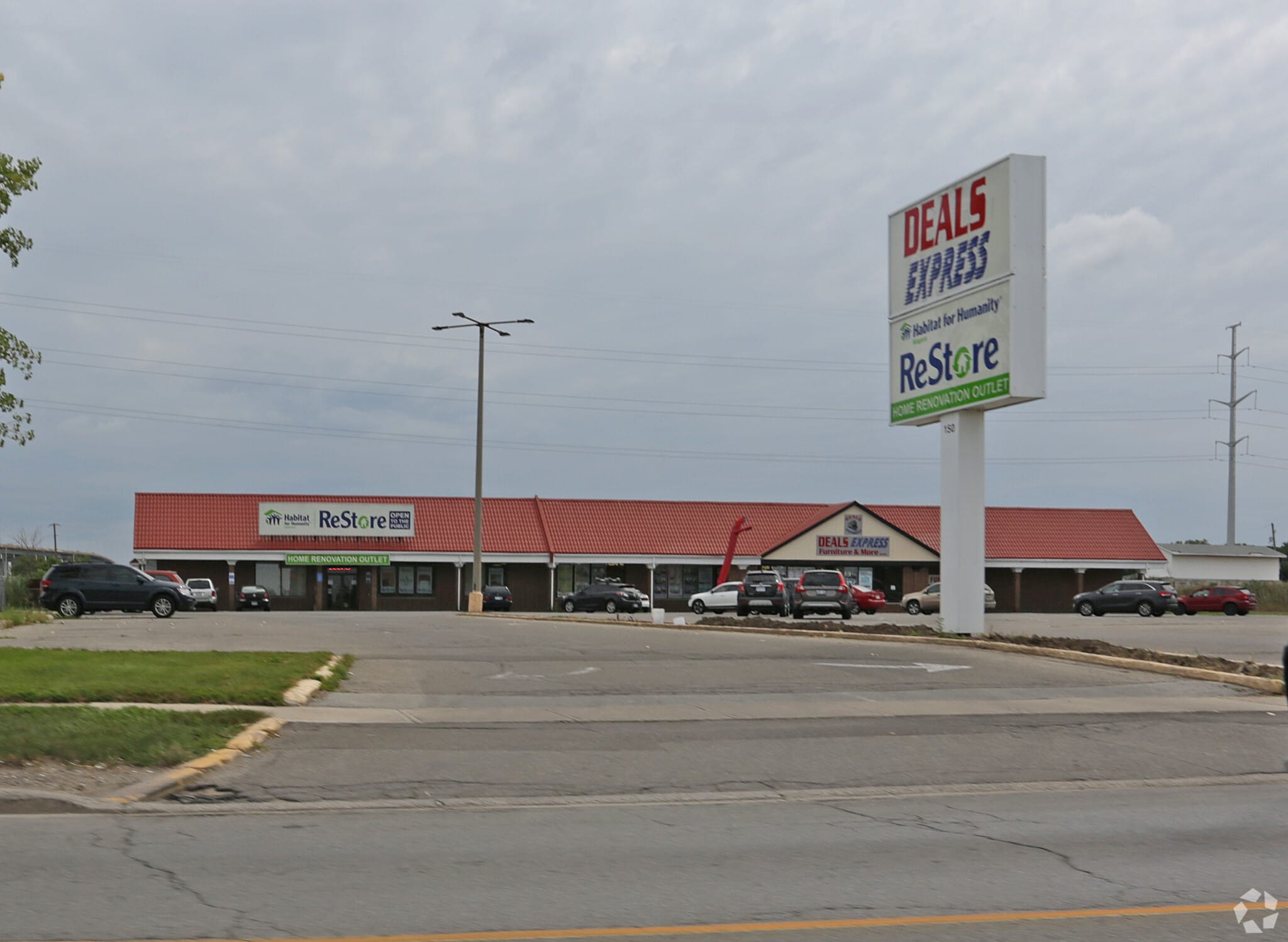 150 Bunting Rd, St Catharines, ON for sale Primary Photo- Image 1 of 1