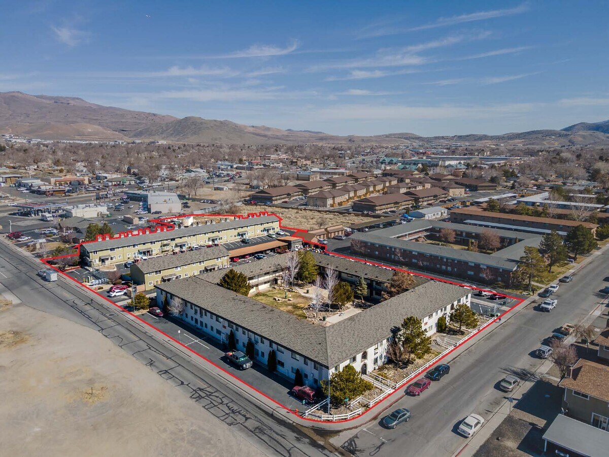 1549 N Lompa Ln, Carson City, NV 89701