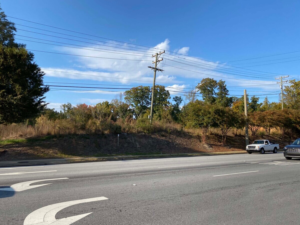 237 Wade Hampton Blvd, Greenville, SC 29609 Development Site Wade