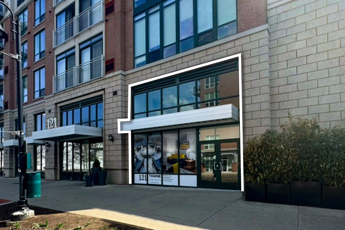 121 Towne St, Stamford, CT for lease Building Photo- Image 1 of 4