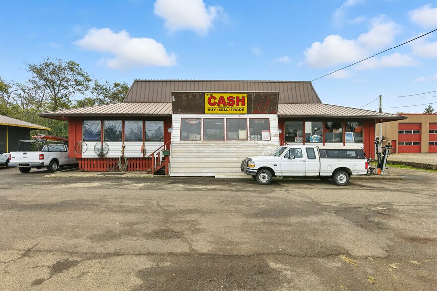 535 Main Ave N, Tillamook, OR for sale - Building Photo - Image 2 of 6